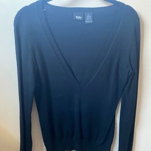 V Neck Long Sleeve T-Shirt